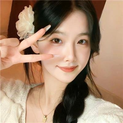 51爆料 - 人气小花疑似整容失败，机场生图引发全网热议